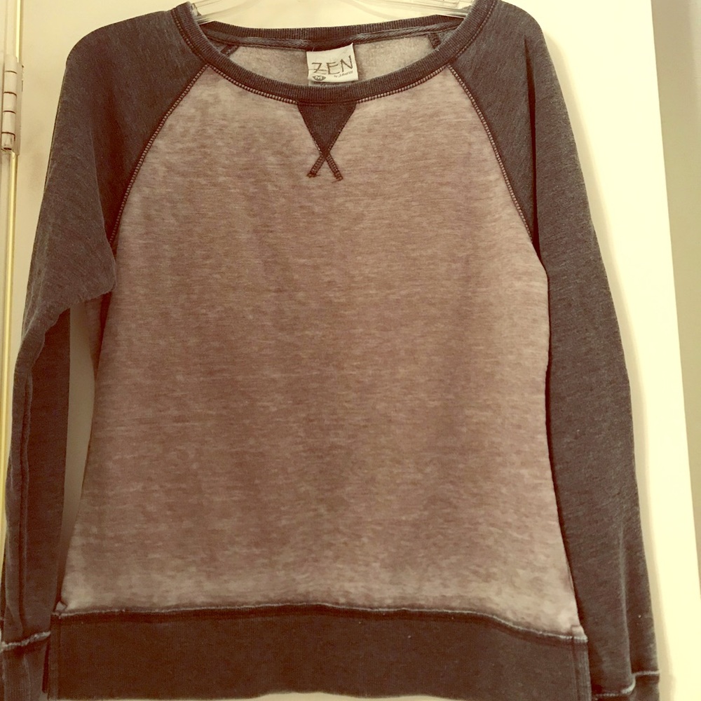 Ladies sweatshirt